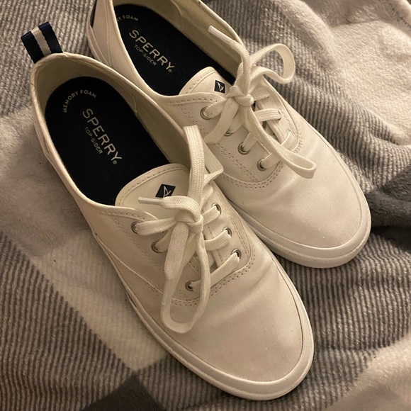 Sperry’s - Picture 1 of 2